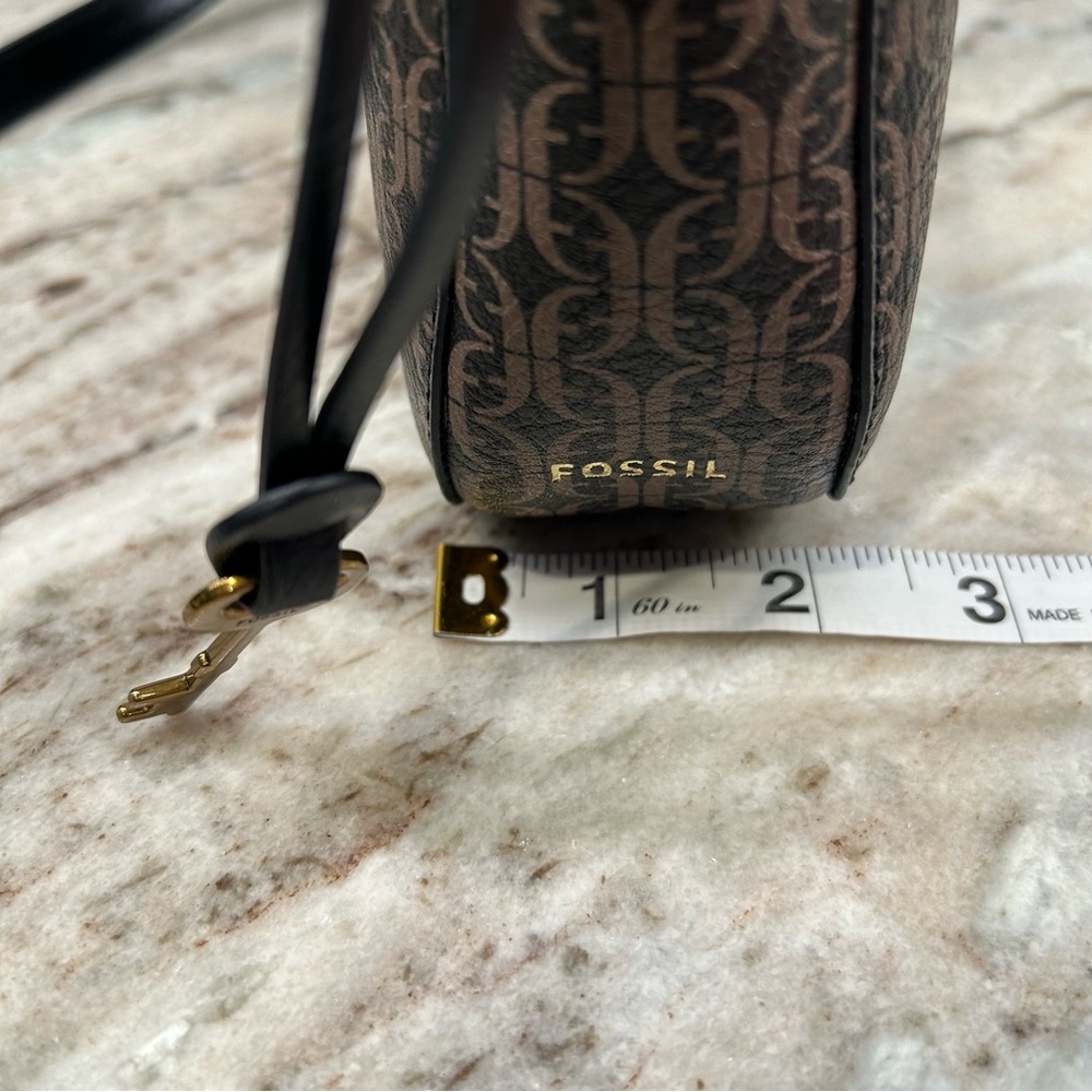 Fossil Farrah Crossbody Brown Black  Purse With Gold Key & Zipper Tassel - Picture 11 of 13